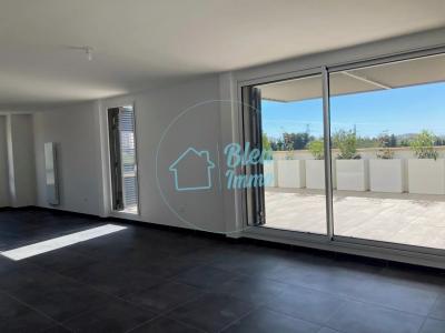For sale Montpellier 4 rooms 107 m2 Herault (34000) photo 2