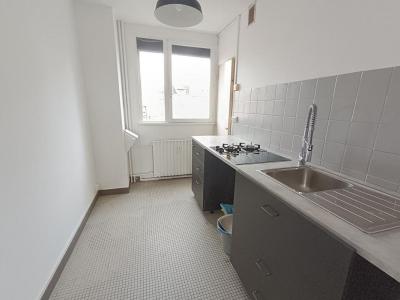 For sale Reims 4 rooms 66 m2 Marne (51100) photo 1