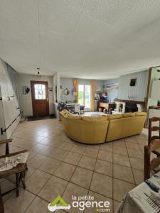 For sale Sennecay 8 rooms 189 m2 Cher (18340) photo 2