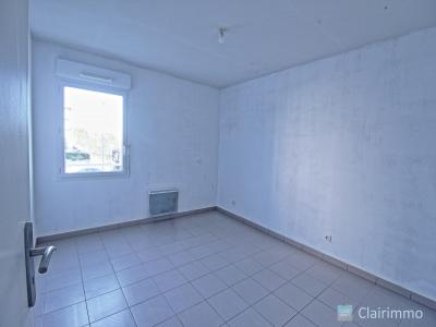 For sale Istres 3 rooms 56 m2 Bouches du Rhone (13800) photo 4