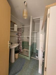Louer Appartement Muy 350 euros