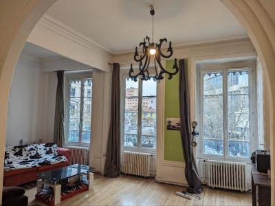 For rent Lyon-7eme-arrondissement 3 rooms 80 m2 Rhone (69007) photo 0