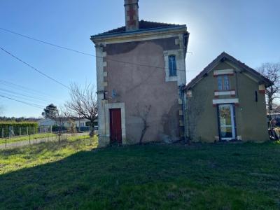 For sale Montendre 5 rooms 130 m2 Charente maritime (17130) photo 3
