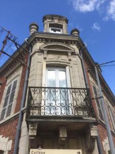 For sale Fere-champenoise 10 rooms 300 m2 Marne (51230) photo 0