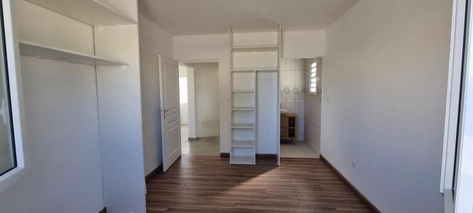 For rent Tampon 4 rooms 75 m2 Reunion (97430) photo 3