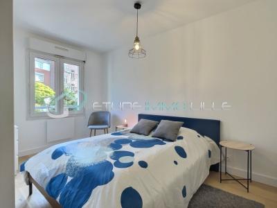 For sale Lille 3 rooms 69 m2 Nord (59000) photo 3