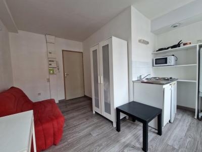 For rent Roubaix 1 room 15 m2 Nord (59100) photo 0