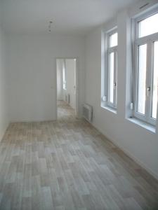 For sale Tourcoing 15 rooms 400 m2 Nord (59200) photo 2