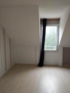 For rent Charleville-mezieres 4 rooms 97 m2 Ardennes (08000) photo 4