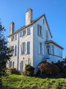 For sale Douarnenez 11 rooms 229 m2 Finistere (29100) photo 0