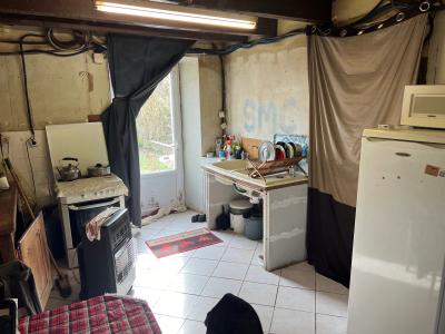 For sale Manot 4 rooms 122 m2 Charente (16500) photo 3