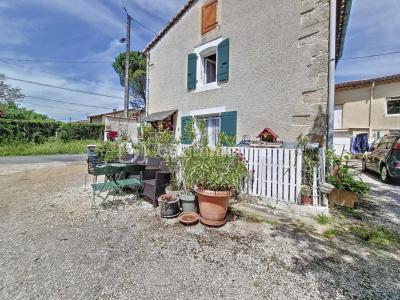 For sale Castres 3 rooms 65 m2 Tarn (81100) photo 0