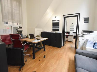 Louer Bureau Paris-6eme-arrondissement 49895 euros