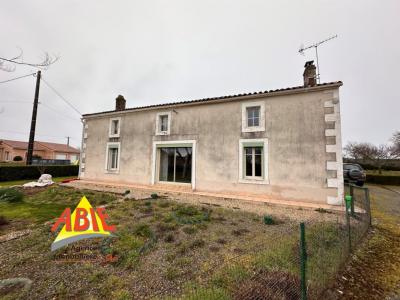 For sale Saint-hilaire-des-loges 4 rooms 140 m2 Vendee (85240) photo 0