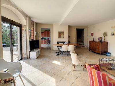 For sale Dardilly 6 rooms 190 m2 Rhone (69570) photo 2