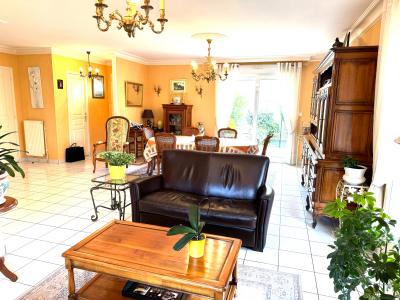 For sale Chateaugay 4 rooms 106 m2 Puy de dome (63119) photo 1