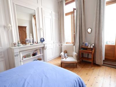 For sale Lille 10 rooms 239 m2 Nord (59000) photo 3
