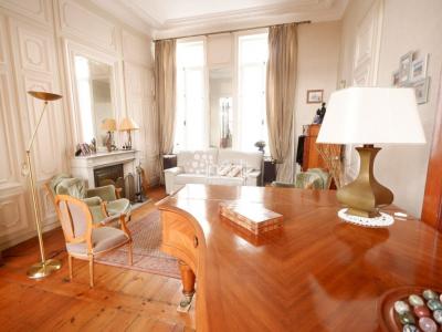 For sale Lille 10 rooms 239 m2 Nord (59000) photo 4