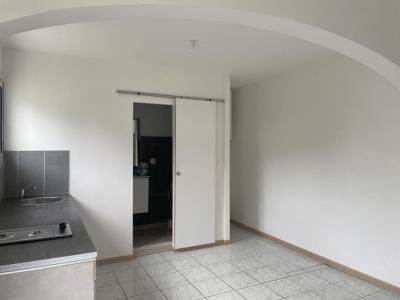 For rent Tampon 1 room 17 m2 Reunion (97430) photo 1