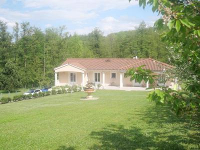 For sale Chassagny 6 rooms 140 m2 Rhone (69700) photo 2