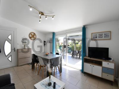 For sale Vendres 4 rooms 54 m2 Herault (34350) photo 4