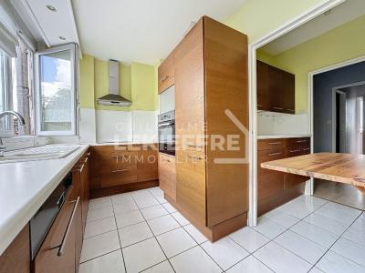 For sale Roubaix 5 rooms 96 m2 Nord (59100) photo 2