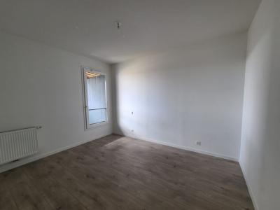 For sale Bordeaux 2 rooms 44 m2 Gironde (33800) photo 1