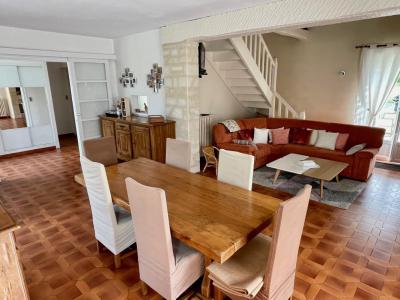 For sale Angicourt 6 rooms 134 m2 Oise (60940) photo 3