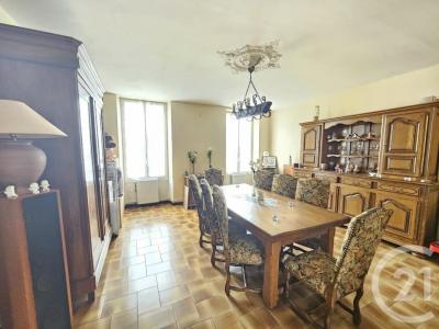 Acheter Maison Saint-germain-d'esteuil 295000 euros