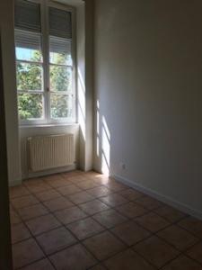 For rent Lyon-4eme-arrondissement 2 rooms 41 m2 Rhone (69004) photo 2