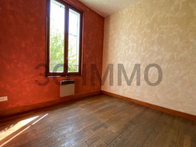 For sale Nevers 5 rooms 86 m2 Nievre (58000) photo 2