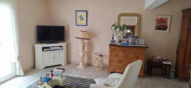 For sale Laval 5 rooms 107 m2 Mayenne (53000) photo 1