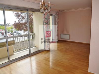 For sale Laval 4 rooms 75 m2 Mayenne (53000) photo 1