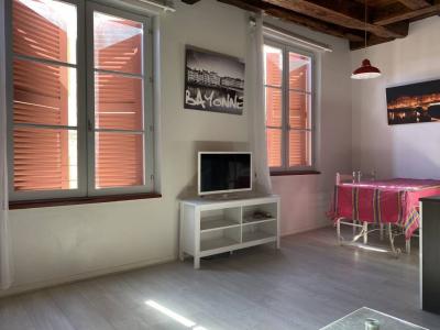 For rent Bayonne 2 rooms 44 m2 Pyrenees atlantiques (64100) photo 1
