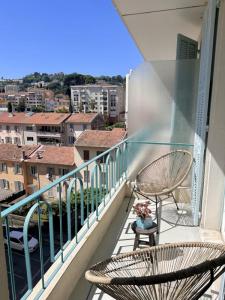 For sale Nice 2 rooms 46 m2 Alpes Maritimes (06100) photo 4