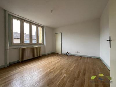 For rent Saint-leonard-de-noblat 4 rooms 66 m2 Haute vienne (87400) photo 1