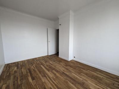 Acheter Appartement Courneuve 140000 euros