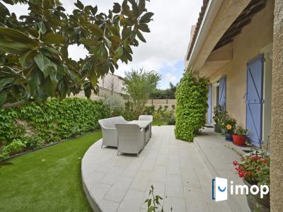 For sale Nimes 5 rooms 130 m2 Gard (30000) photo 2