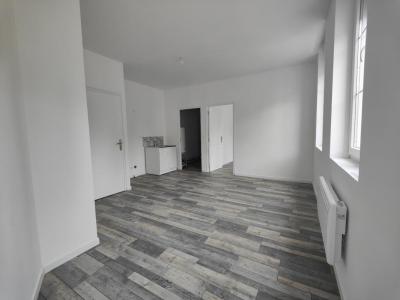 For rent Cambrai 2 rooms 34 m2 Nord (59400) photo 1