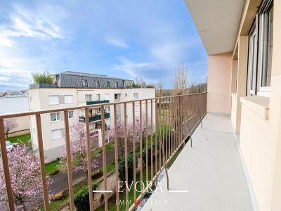 For sale Metz 4 rooms 74 m2 Moselle (57000) photo 0