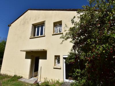 For sale Montignac-charente NO (communes au Nord Ouest d'Angoulme) 4 rooms 92 m2 Charente (16330) photo 0