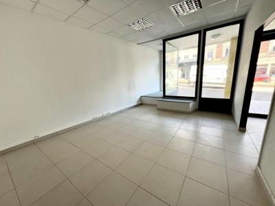 Annonce Location Local commercial Saint-quentin 02