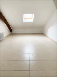 Annonce Location Appartement Pussay 91