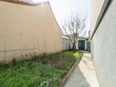 For sale Chilly-mazarin 5 rooms 84 m2 Essonne (91380) photo 2