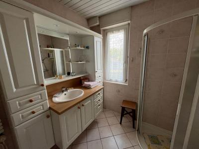 For sale Mathay 5 rooms 96 m2 Doubs (25700) photo 3