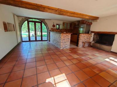 For sale Herbiers 8 rooms 208 m2 Vendee (85500) photo 3