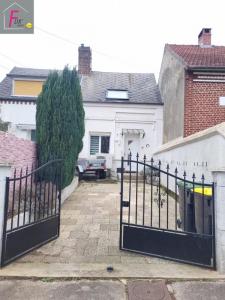 For sale Flixecourt 5 rooms 65 m2 Somme (80420) photo 0