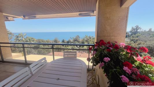 For sale Vallauris 4 rooms 139 m2 Alpes Maritimes (06220) photo 3