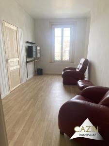 For sale Vimoutiers VIMOUTIERS 2 rooms 45 m2 Orne (61120) photo 2