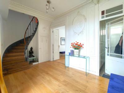 For sale Amiens 8 rooms 205 m2 Somme (80000) photo 3
